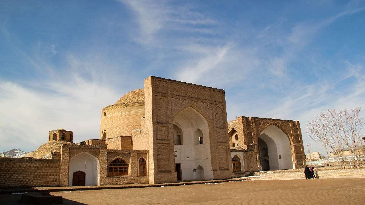 راه اندازی نخستین نگارخانه تربت حیدریه در مجموعه قطب الدین حیدر