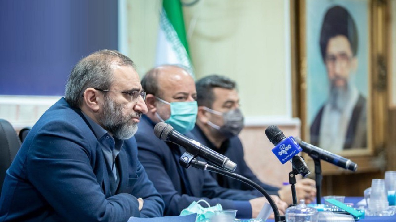پایه ناکارآمدی در دستگاه‌های اجرایی است