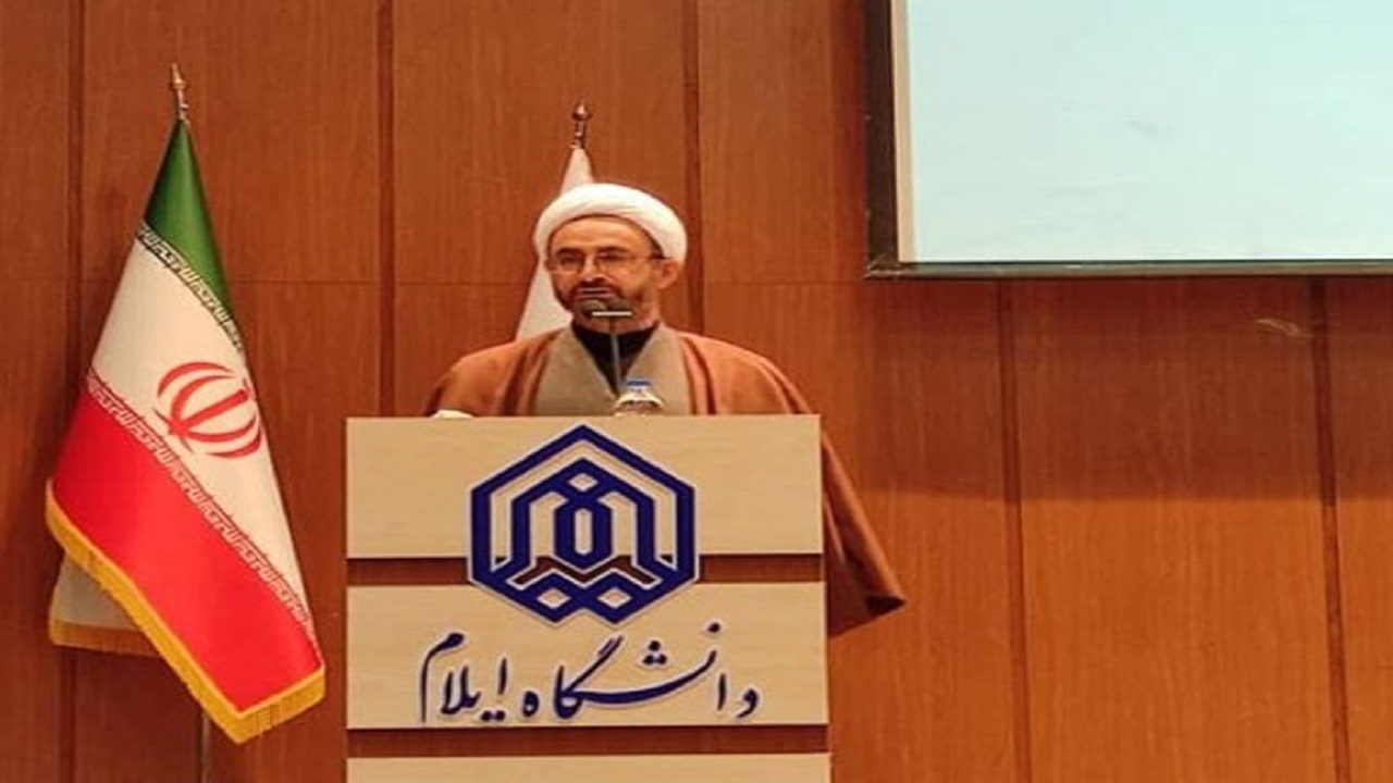 وحدت حوزه و دانشگاه، راه مقابله با هجمه‌های فرهنگی