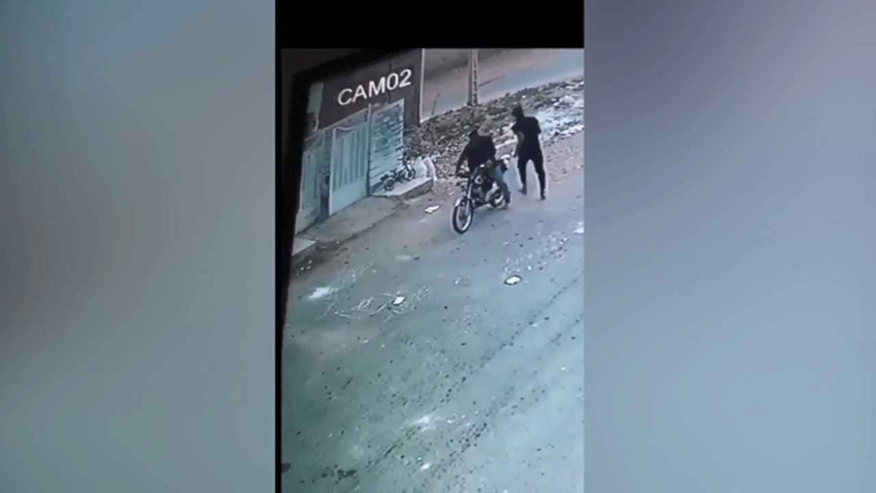 سرقت دوچرخه یک کودک در منطقه پردیس اهواز + فیلم