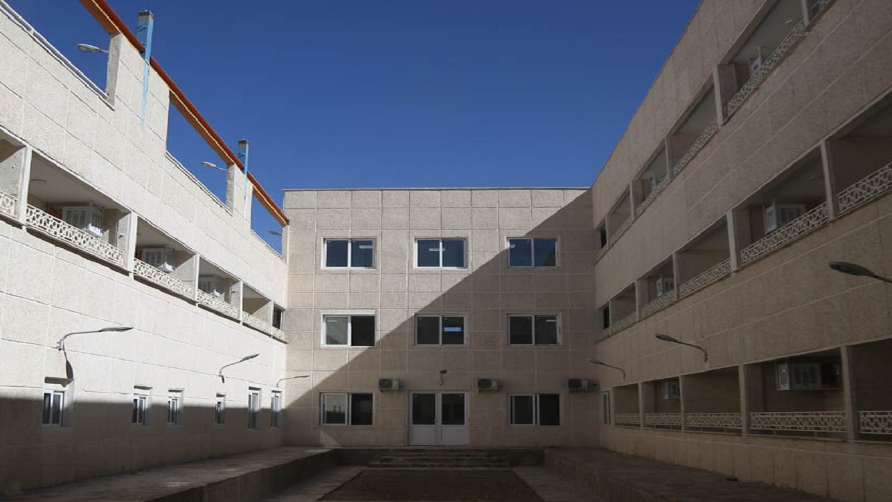 کمبود خوابگاه معضل بزرگ دانشگاه علوم پزشکی گناباد