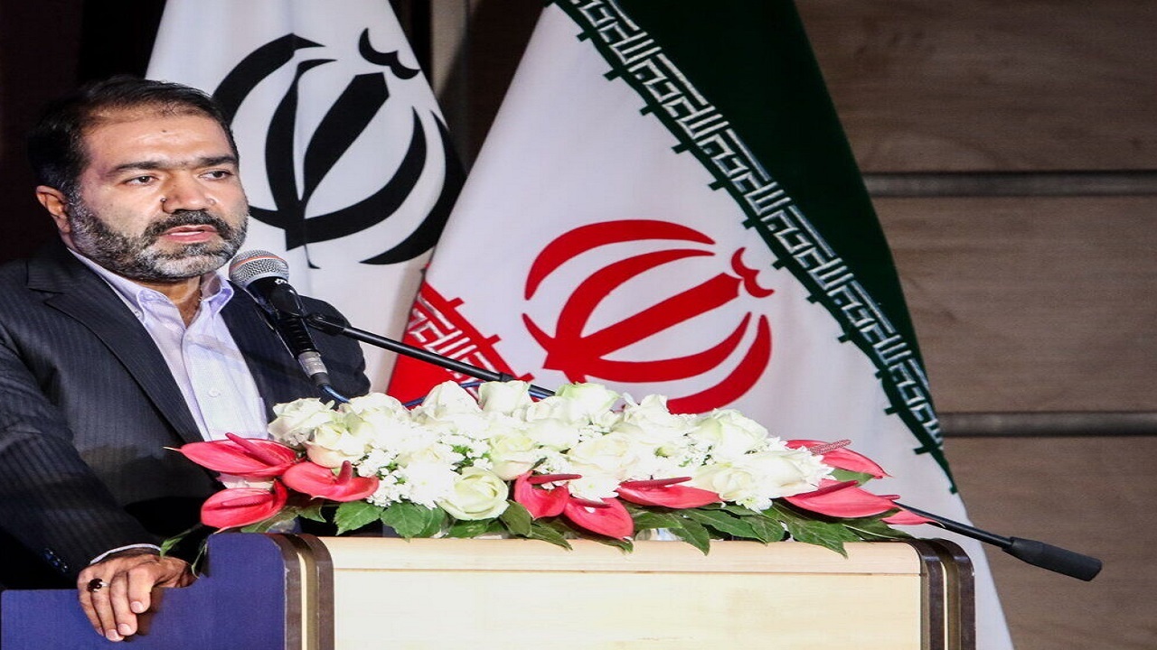بسیج برون‌دادی جز خدمت ندارد