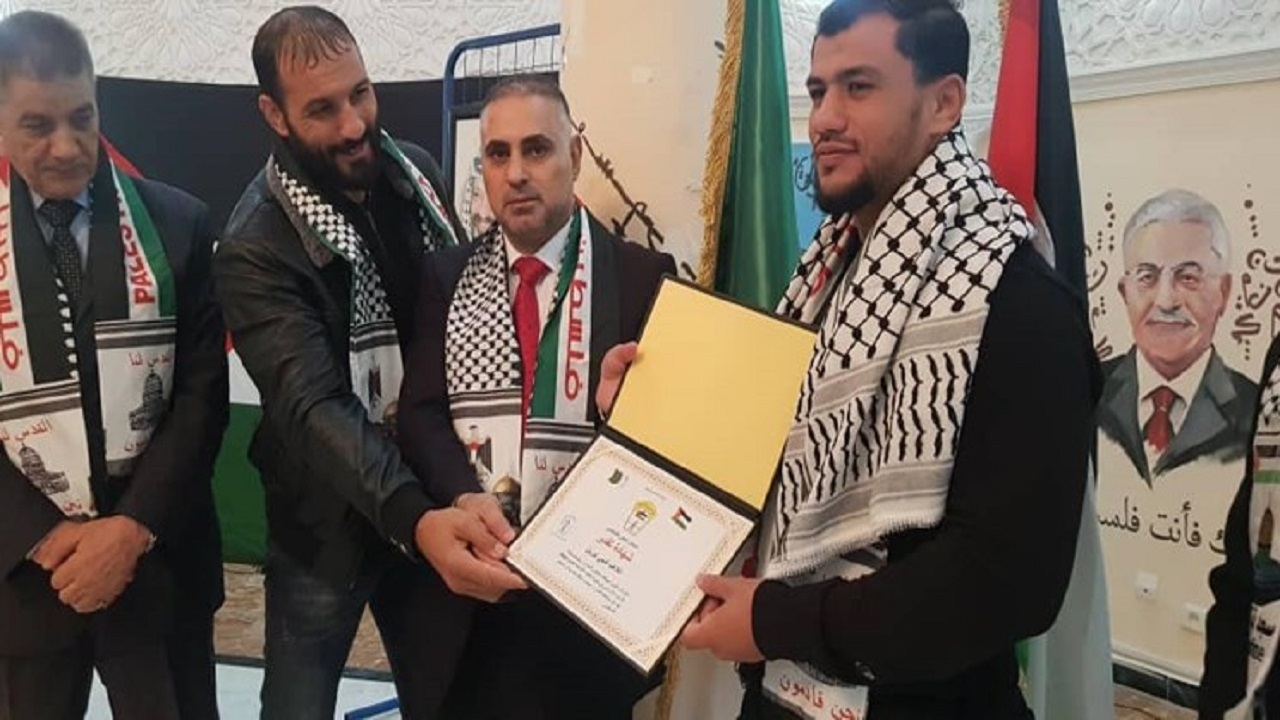 زخم کاری ورزشکار الجزایری به صهیونیست‌ها