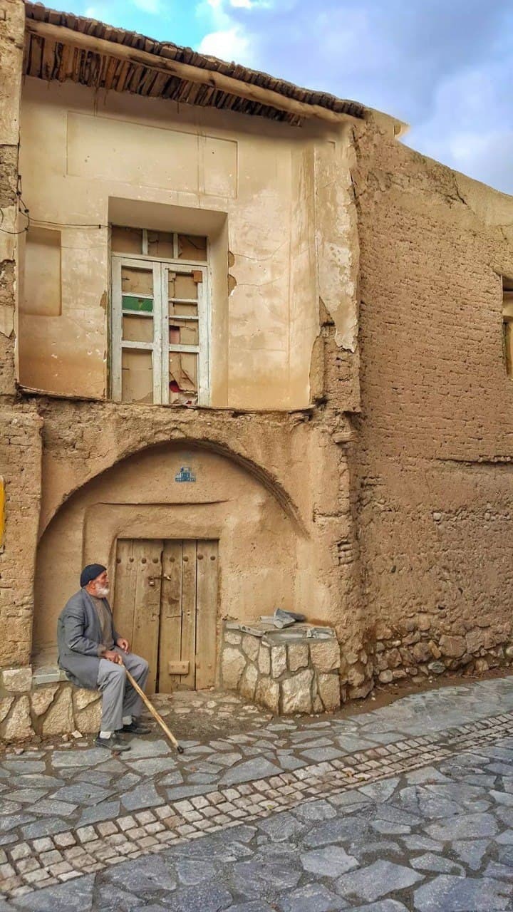 روستایی با قدمت ۳۰۰۰ ساله در اصفهان + فیلم