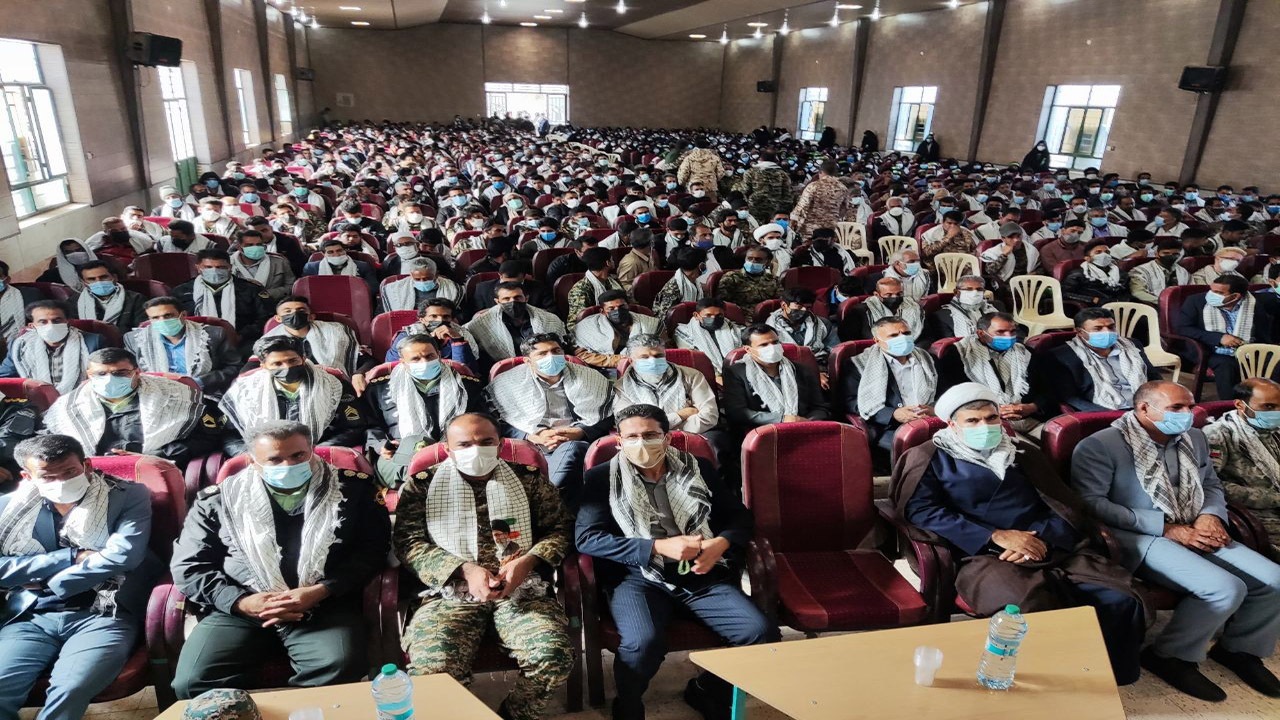 بسیج در دفاع از کشور نقشی اساسی دارد