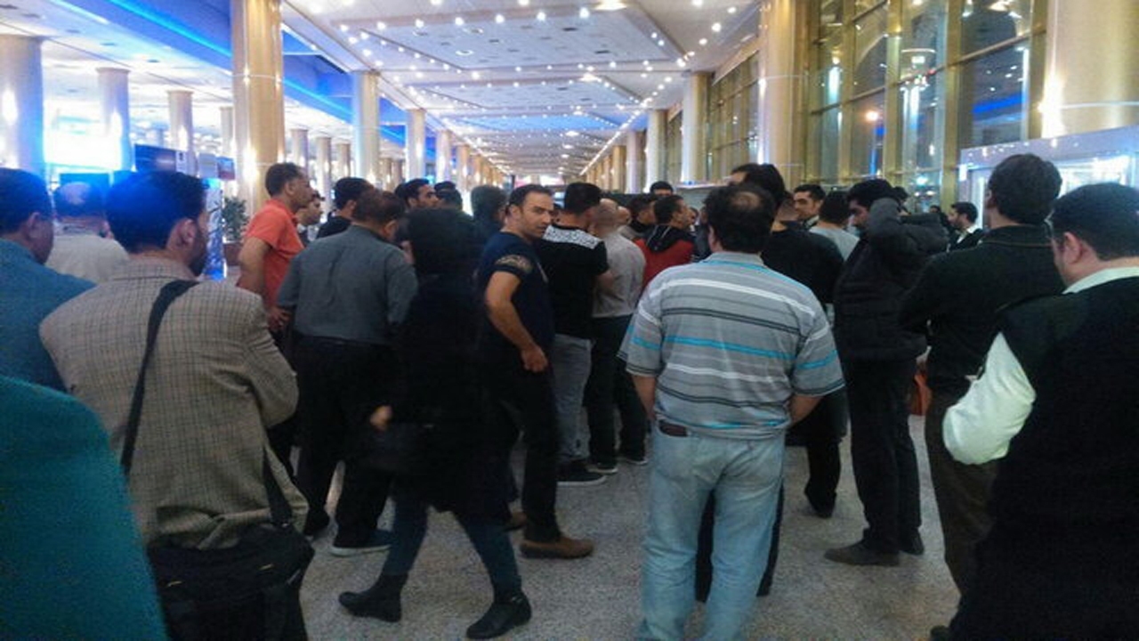 سرگردانی ۵ ساعته مسافران پرواز ایلام- تهران