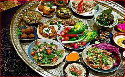 سیاحت در طعم های سنتی با گردشگری غذایی