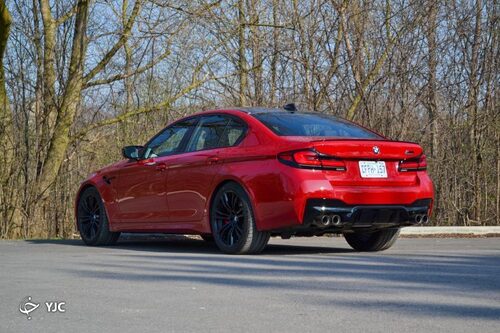 مقایسه بی ام و M5 Competition با پورشه پانامرا GTS + فیلم