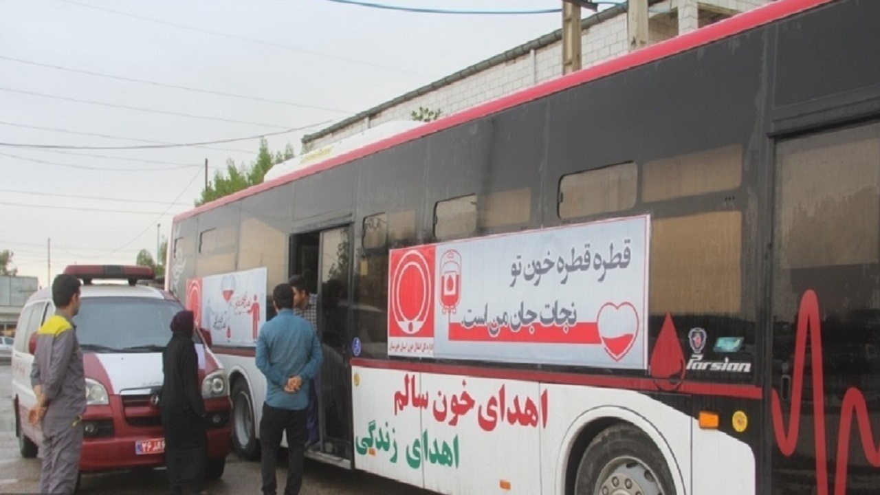آغاز فعالیت دو تیم سیار اهدای خون درشهرستان های استان همدان