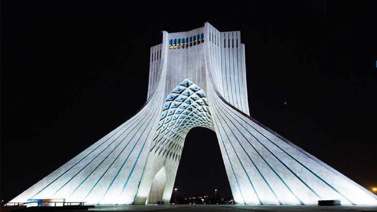 بررسی طرح الزام شهرداری تهران به انجام مطالعات طرح ساماندهی و توسعه فرهنگی میدان آزادی