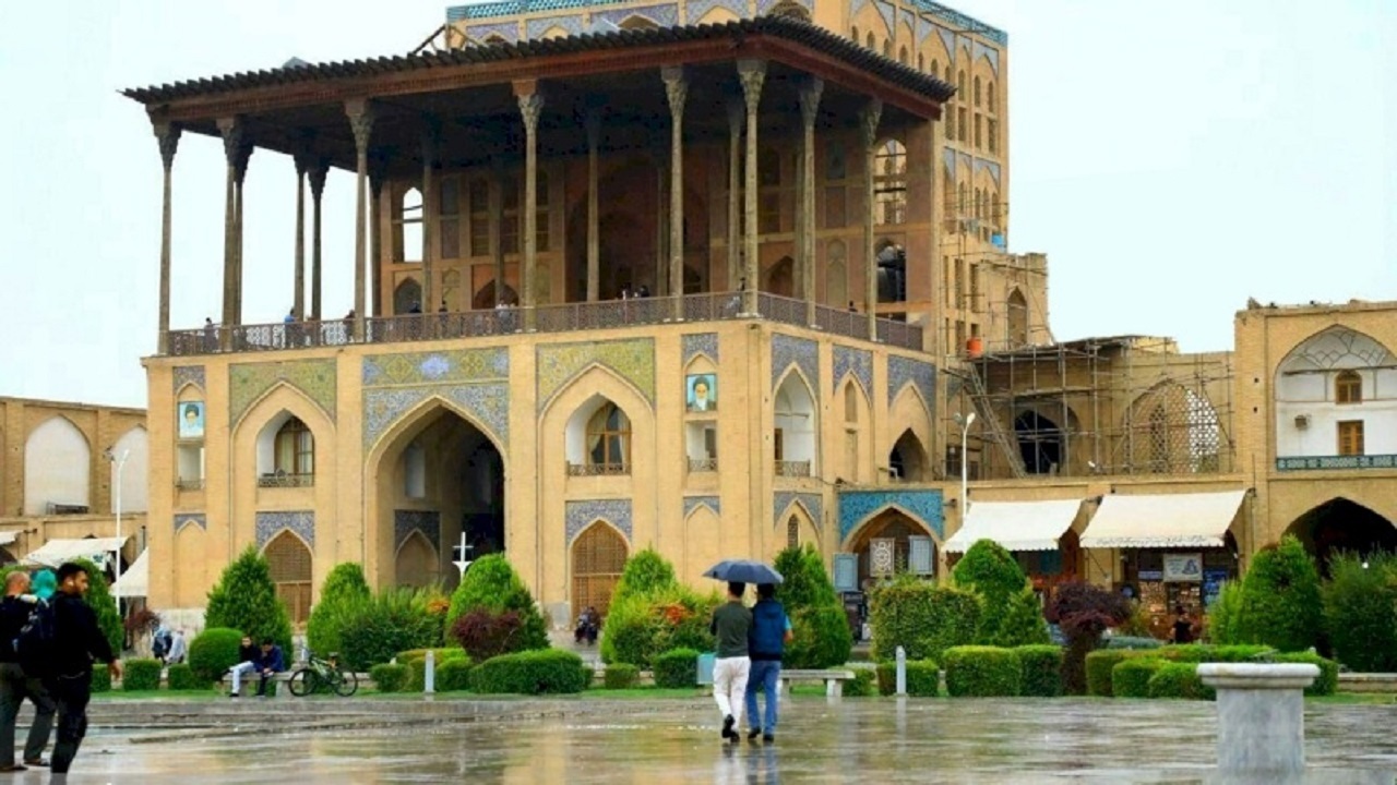 بناهای تاریخی اصفهان بدون آسیب از بارش باران