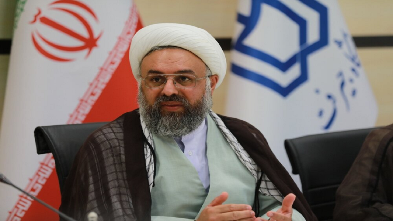 تصرف افکار جوانان هدف رسانه های بیگانه است
