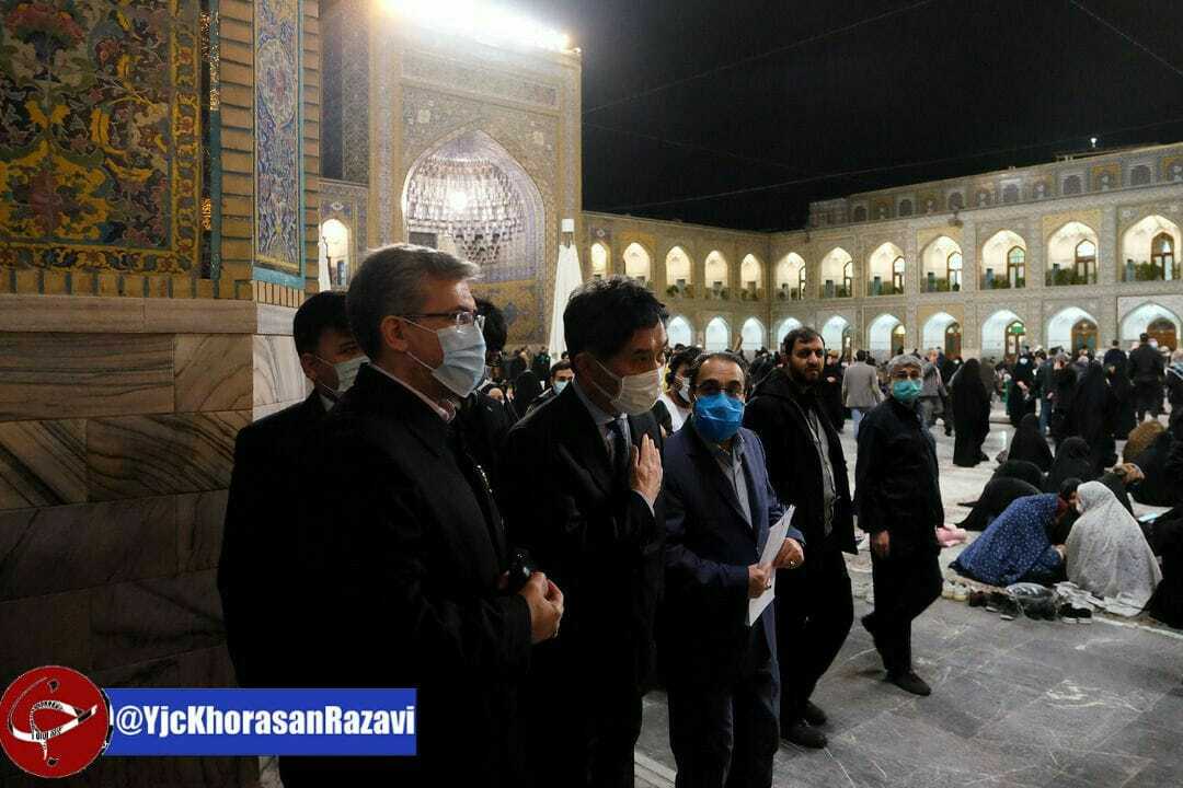 ادای احترام سفیر ژاپن به امام رضا(ع)