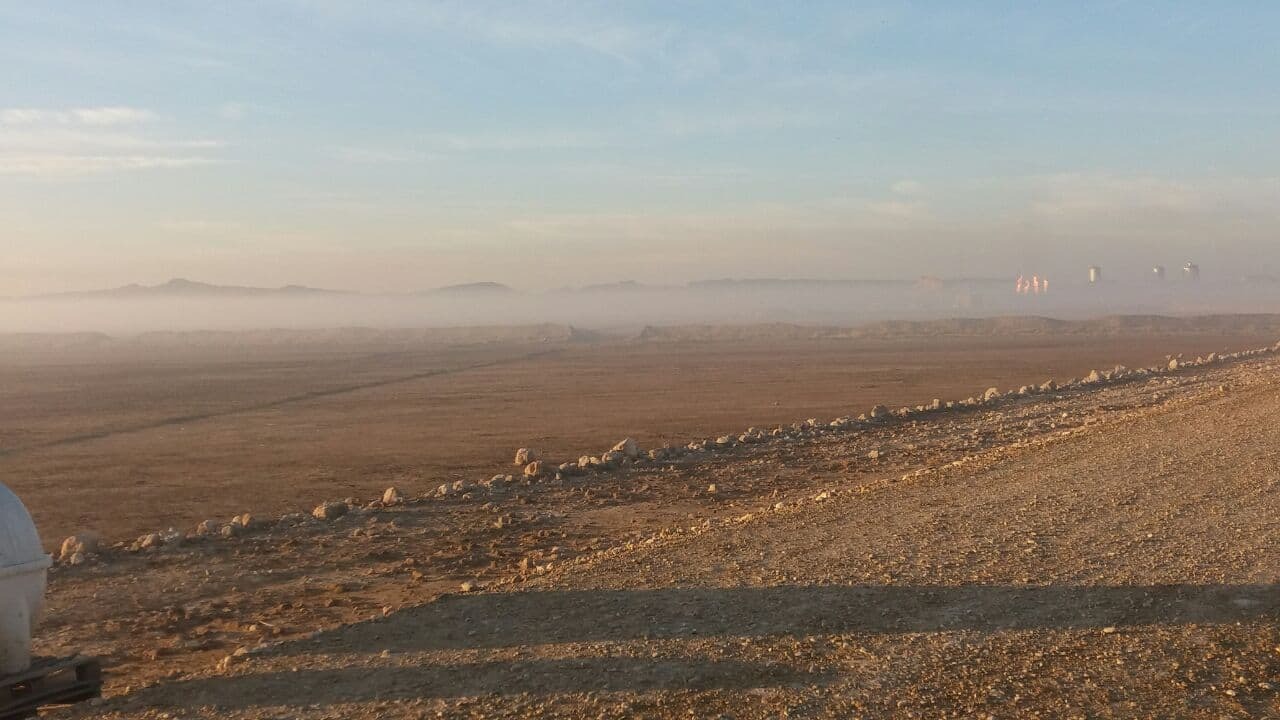 از