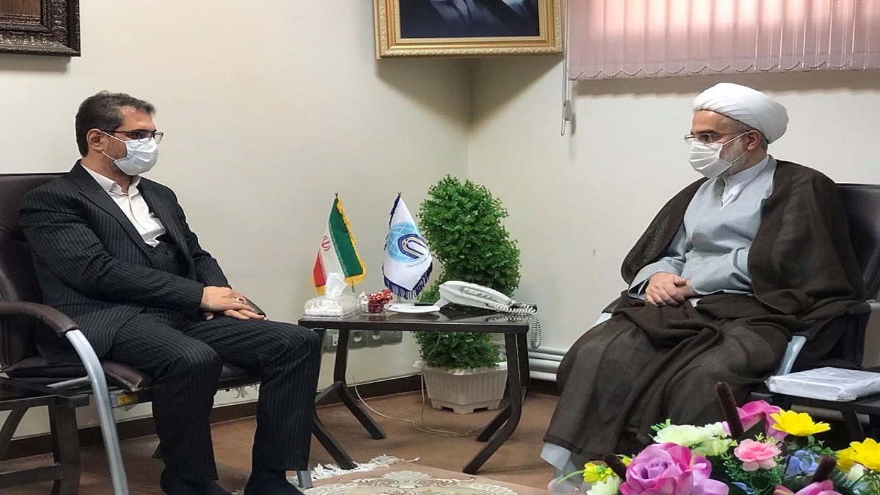 دیدار استاندار جدید با نماینده ولی فقیه در کردستان