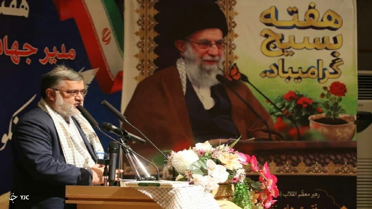 بهره گیری از تفکر بسیجی کلید حل بسیاری از مشکلات جامعه است
