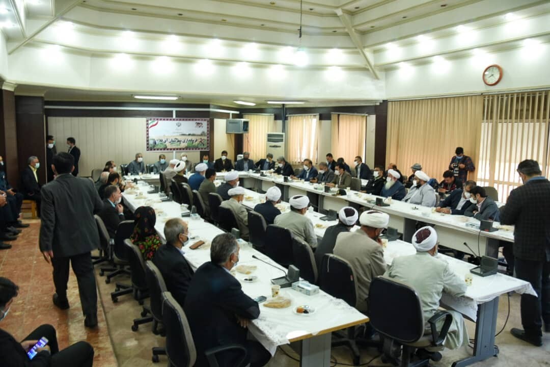 بازدید وزیر اقتصاد از گمرک اینچه برون