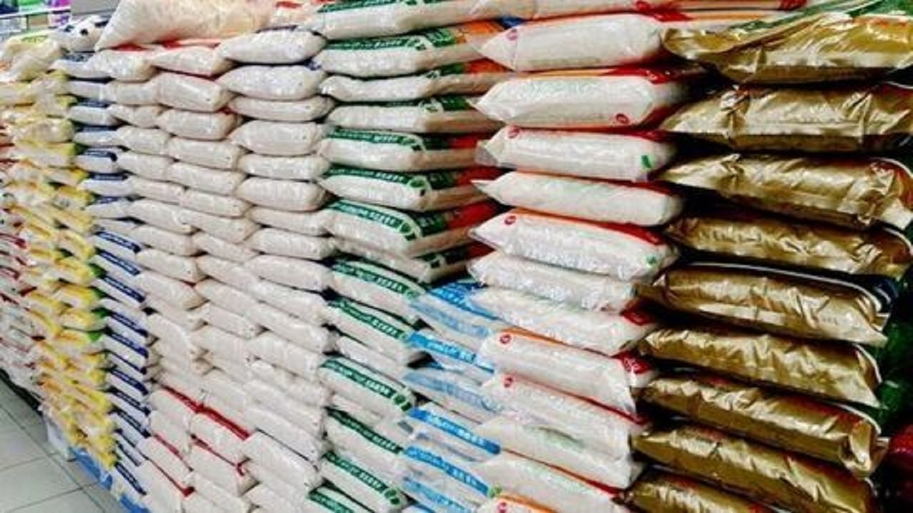 توزیع ۳۰۰ تن برنج در بازار چهارمحال و بختیاری