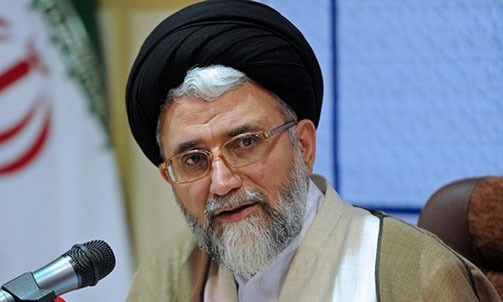 فرهنگ بسیجی کشور را از توطئه‌ها نجات می‌دهد