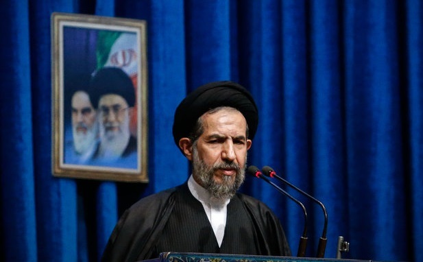 با عزل یک مدیر هیچ مساله‌ای در صنایع دولتی و خودروسازی حل نمی‌شود