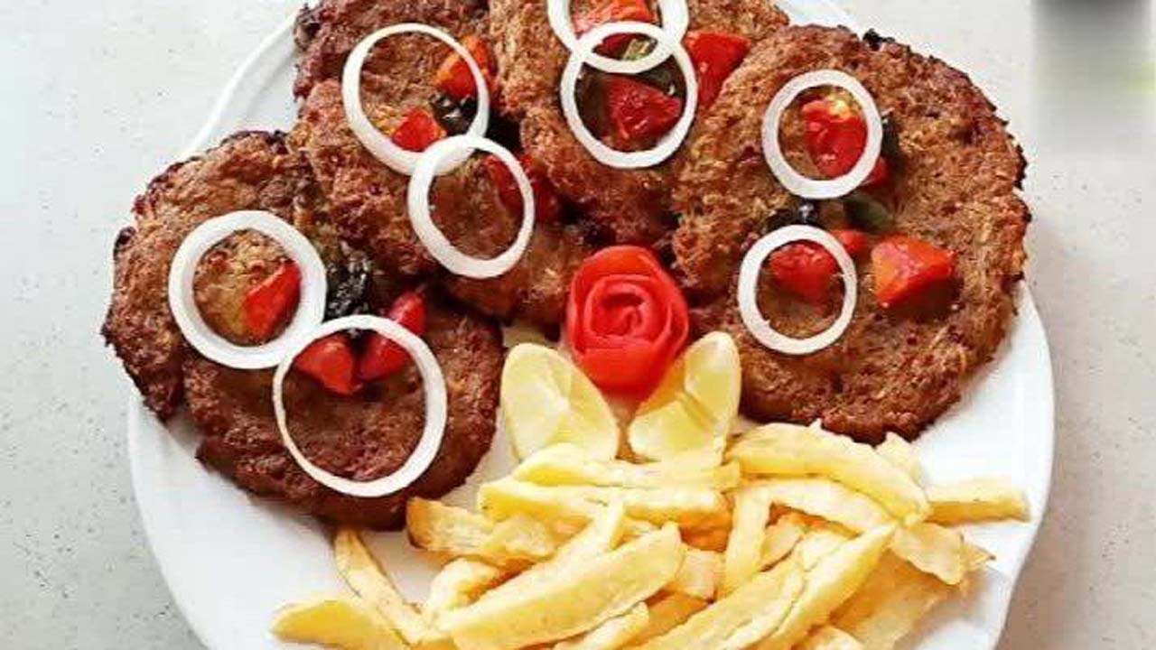 طرز پخت چپلی کباب، غذای لذیذی از افغانستان + تصاویر و فیلم