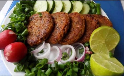 طرز پخت چپلی کباب، غذای لذیذی از افغانستان + تصاویر و فیلم