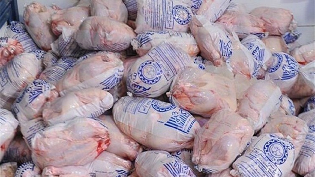 کشف ۲ تُن مرغ منجمد غیرمجاز در ابهر