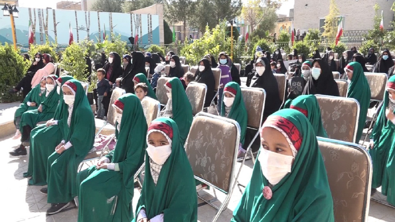 همایش بزرگ بانوان بسیجی در شهر حمیدیای یزد