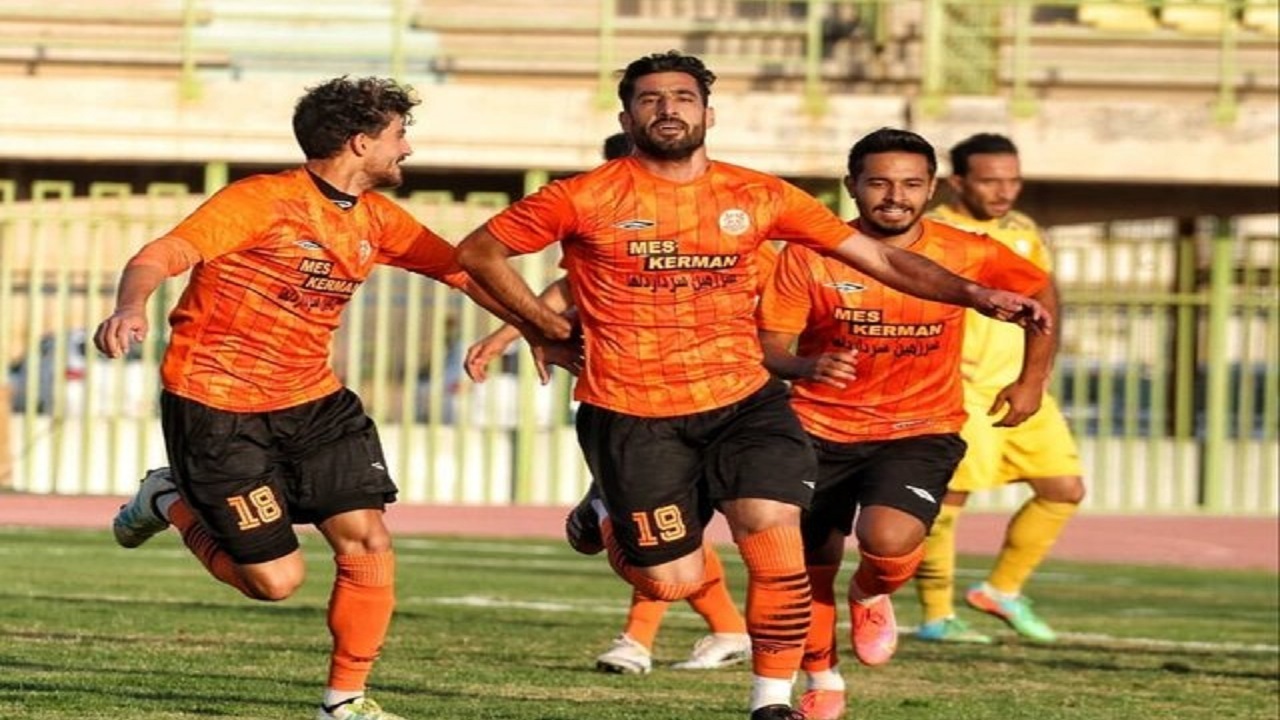 پیروزی مس و ملوان و شکست استقلال خوزستان
