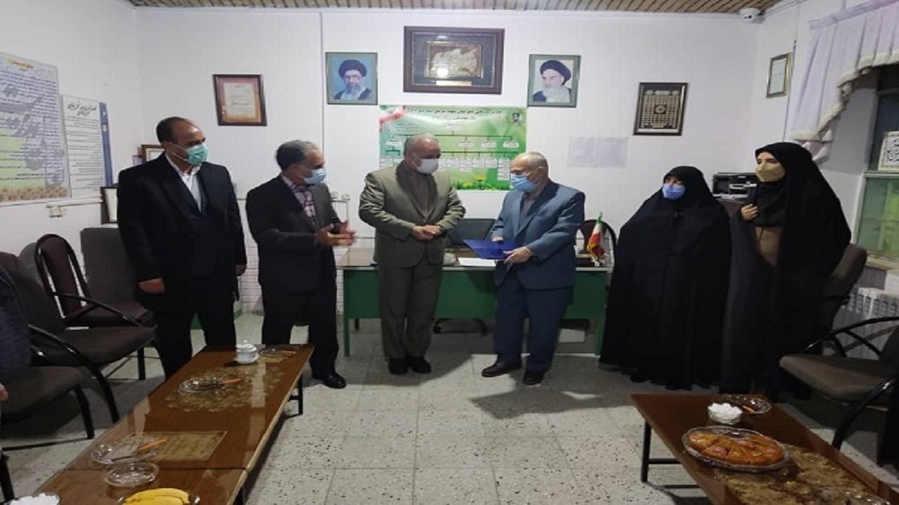 تحصیل حدود ۵۰۰ دانش آموز در مراکز آموزش از راه دور