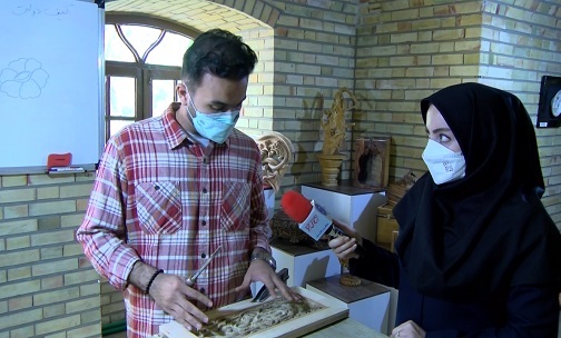 منبت کاری یا کنده کاری روی چوب از قدیمی&zwnj;ترین هنر&zwnj;های دستی درجهان است