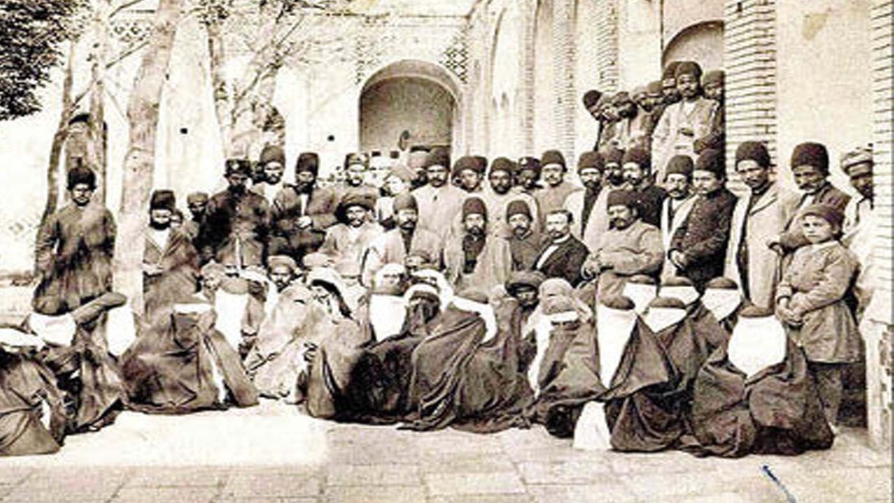 دیپلماسی جلب رضایت صاحبخانه در دوره قاجار