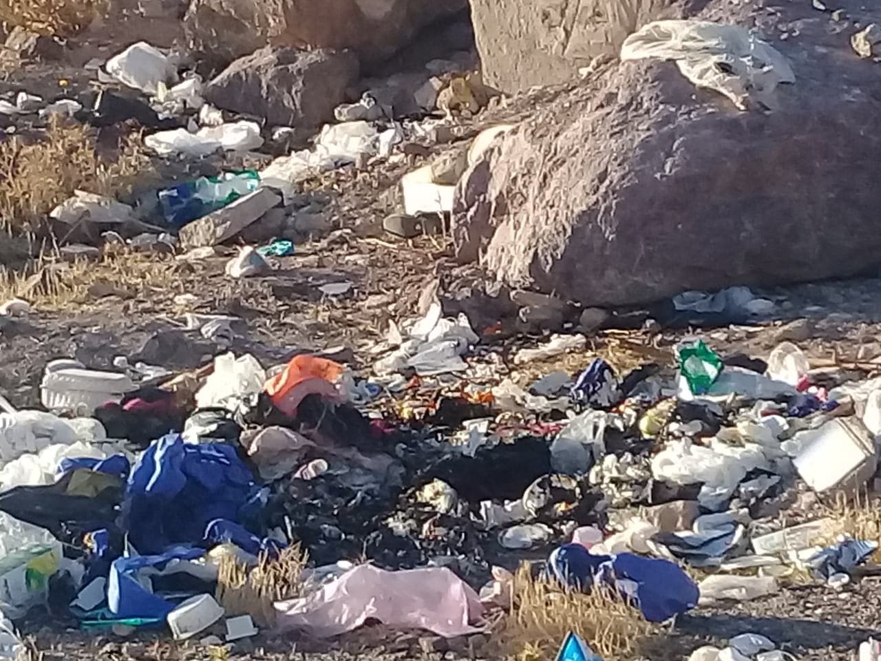 از