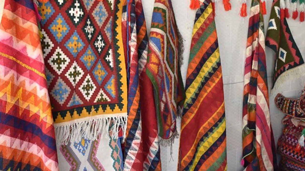 انتخاب ۴۵ اثر صنایع‌دستی گلستان برای دریافت نشان مهر اصالت ملی
