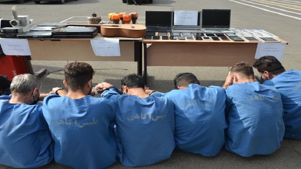 دستگیری ۴۳ سارق و جمع آوری ۴۹ معتاد متجاهر