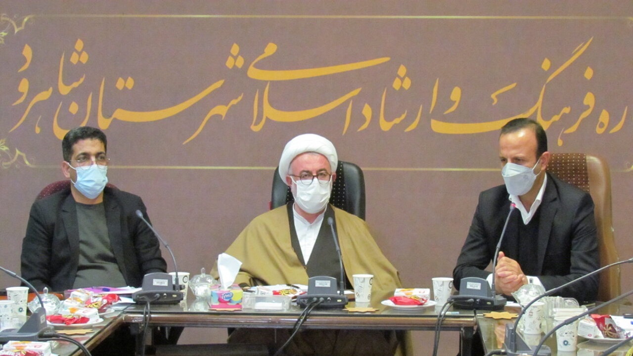 فرهنگ انقلابی برای نسل‌های آینده تبیین شود