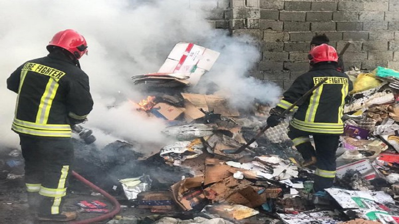 حریق انبار ضایعات در گرگان مهار شد