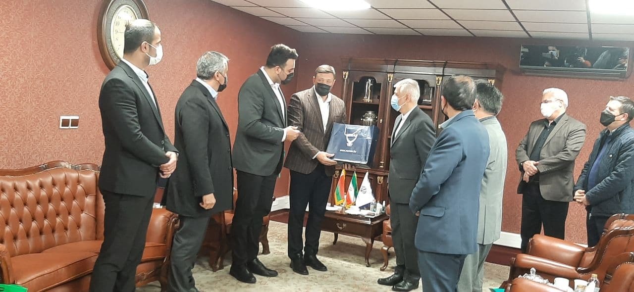 وزیر ورزش با رئیس فدراسیون دو و میدانی بلاروس وزیر ورزش با رئیس فدراسیون دو و میدانی بلاروس