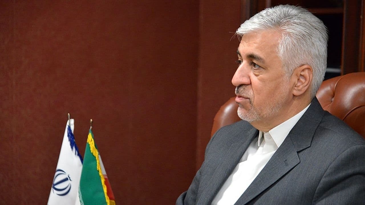 مشکل اساسنامه فدراسیون فوتبال حل شدنی است