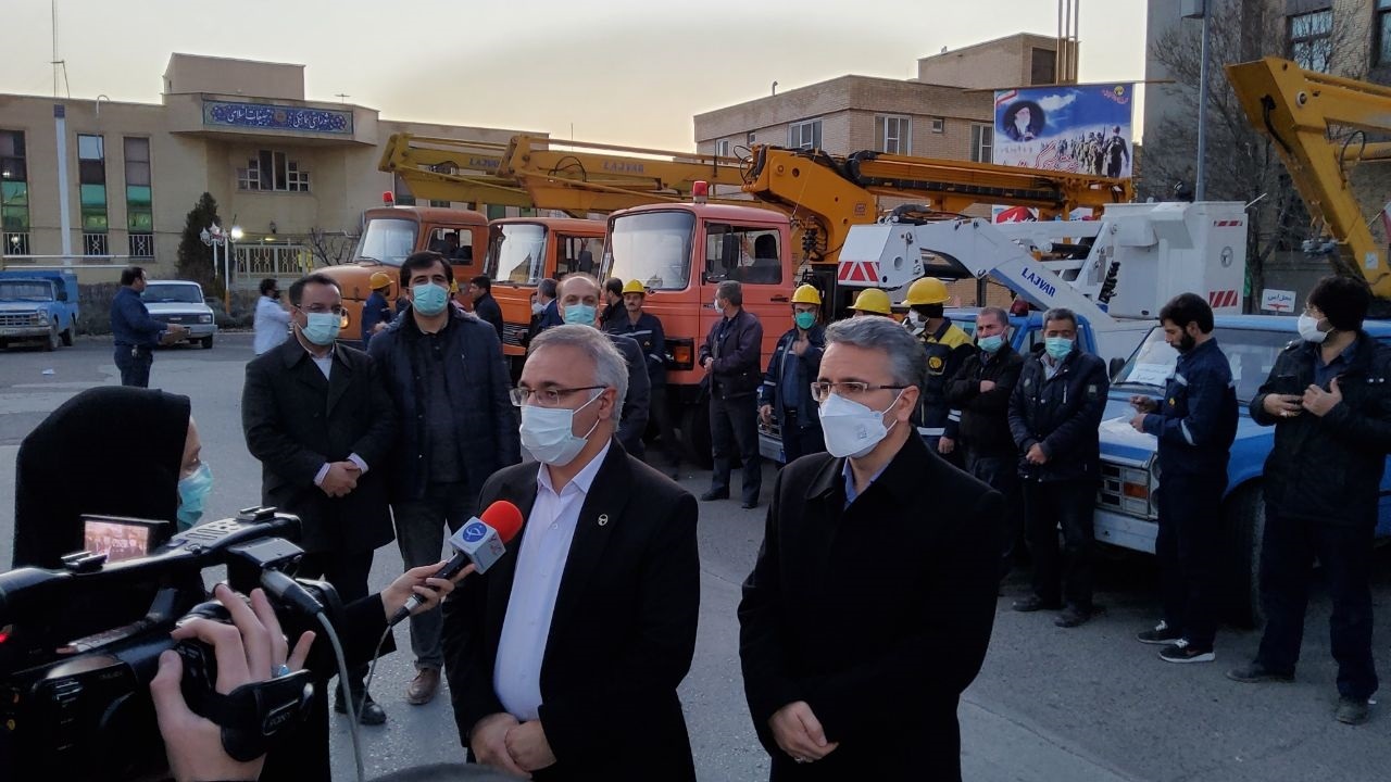 مشکل روشنایی معابر مناطق حاشیه شهر اردبیل رفع می‌شود