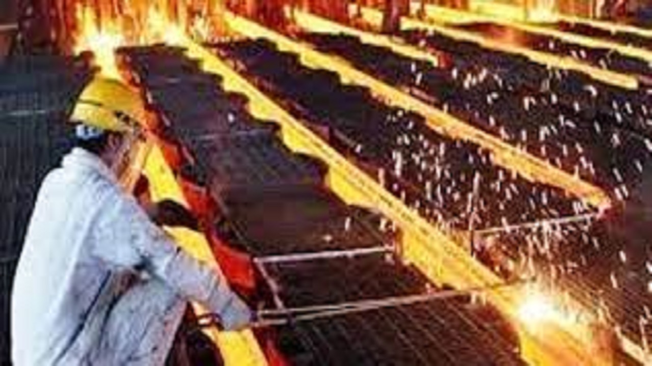 بهره برداری از کارخانه فروآلیاژ اسلام آبادغرب