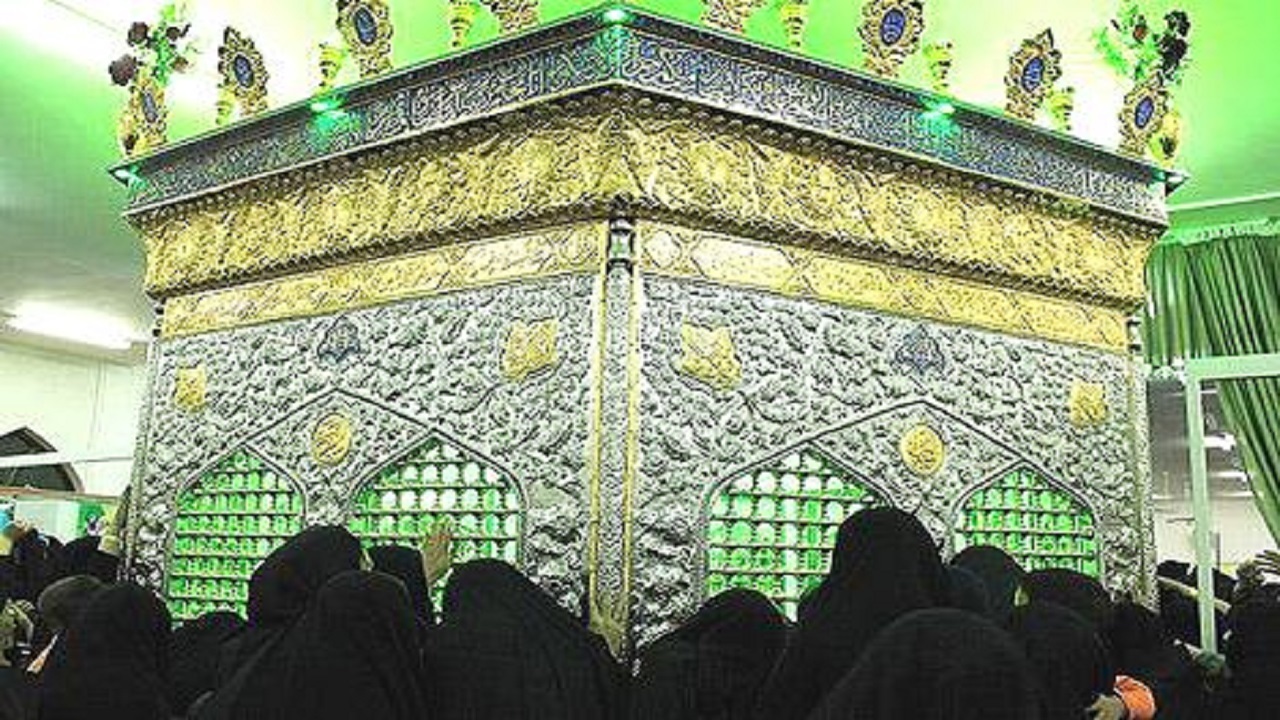 حال و هوای معنوی مراسم تحویل سال در امامزادگان باقریه