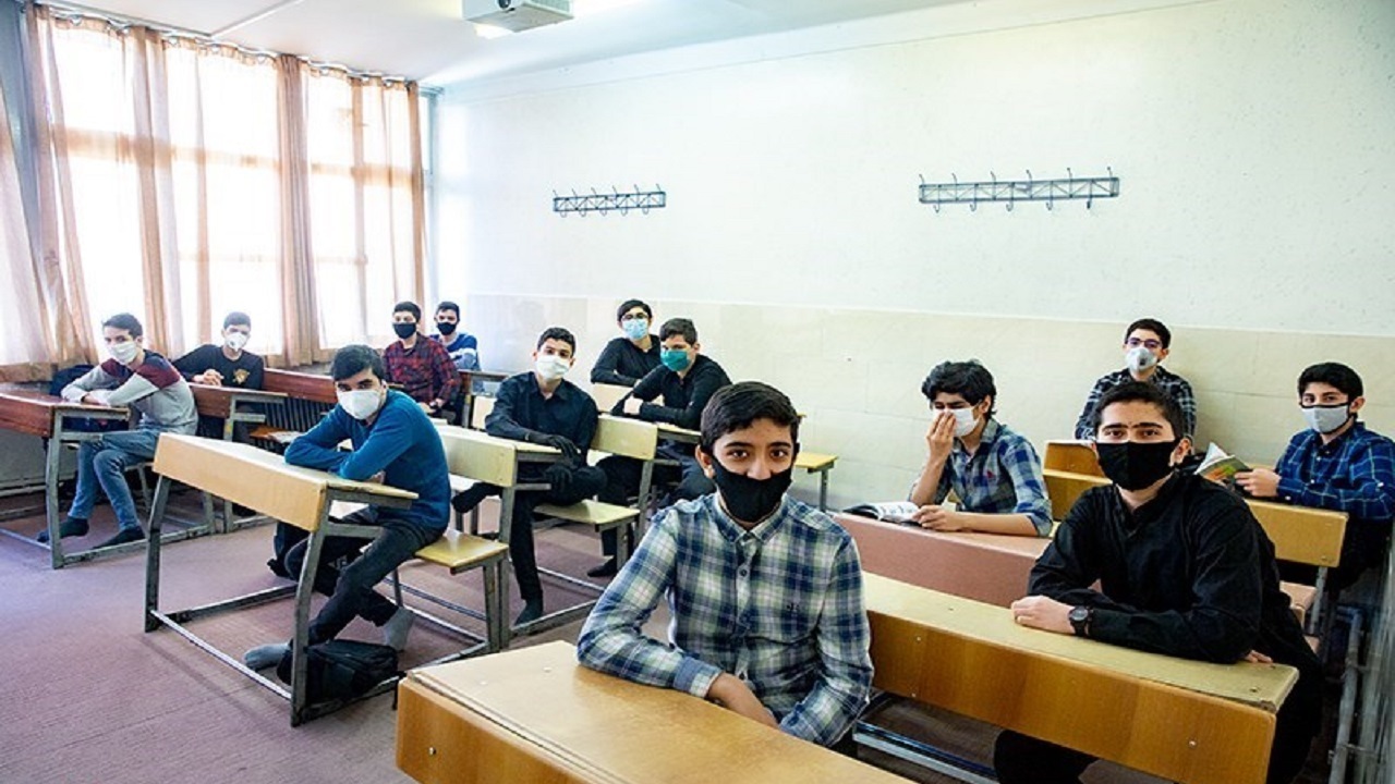 زنگ مدارس از ۱۴ فروردین به صدا در می‌آید