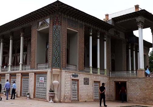 باغ عفیف آباد بنایی زیبا از دوره صفویه