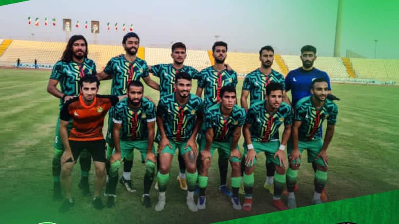 فوتبالیست‌های قشقایی مهمان شهرداری همدان