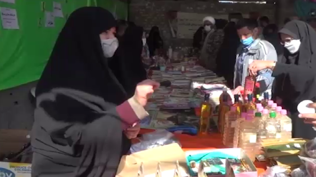برپایی نمایشگاه عرضه محصولات خانگی در دامغان