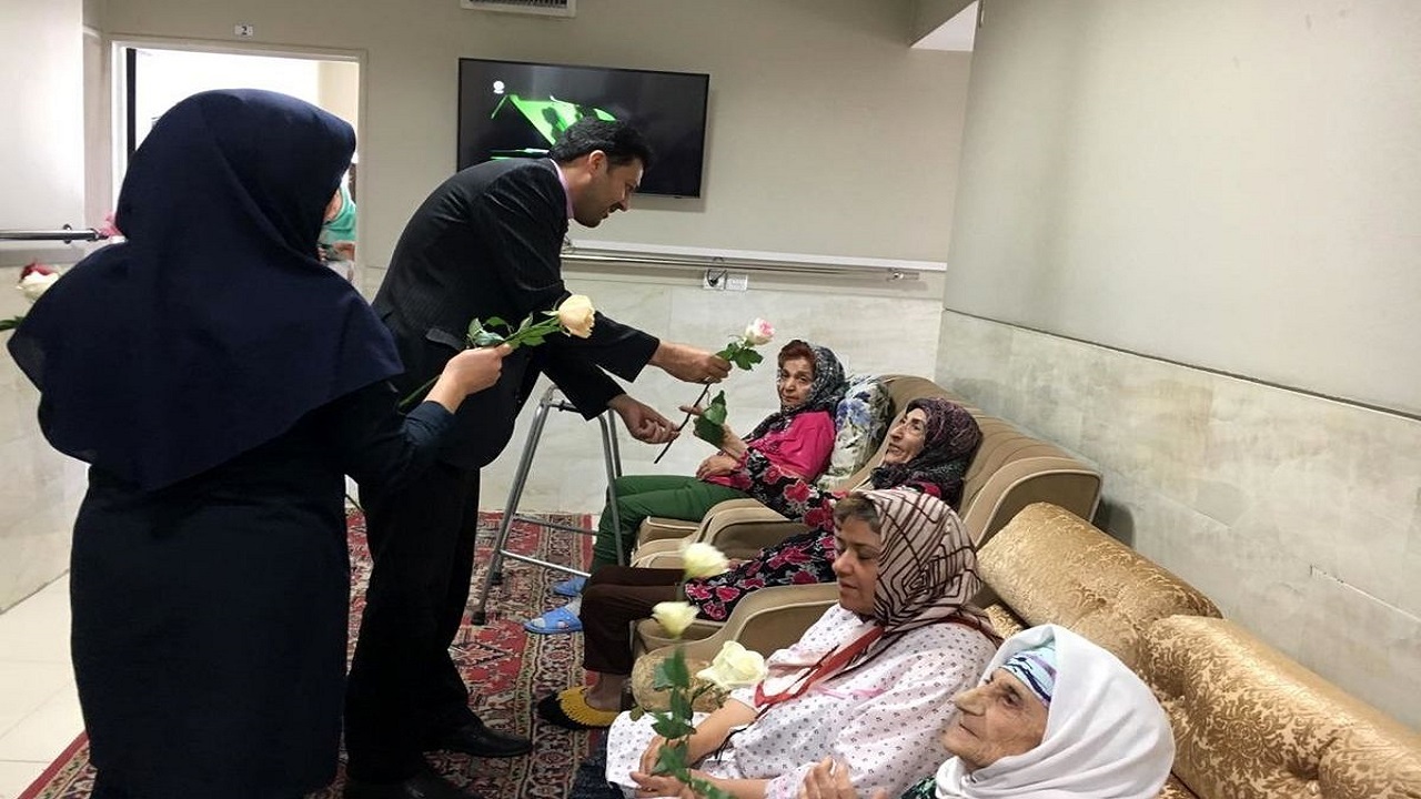 عید دیدنی نوروزی با سالمندان و کودکان مراکز توانبخشی