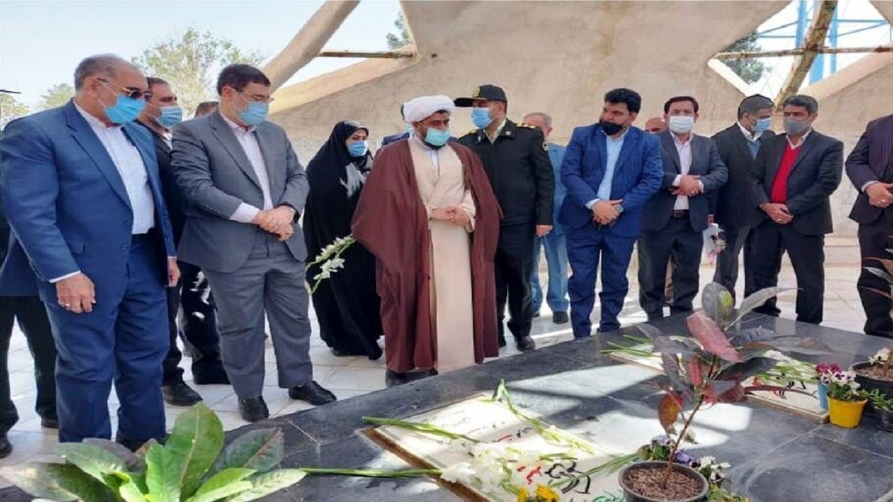 رئیس بنیاد شهید وارد سرخس شد