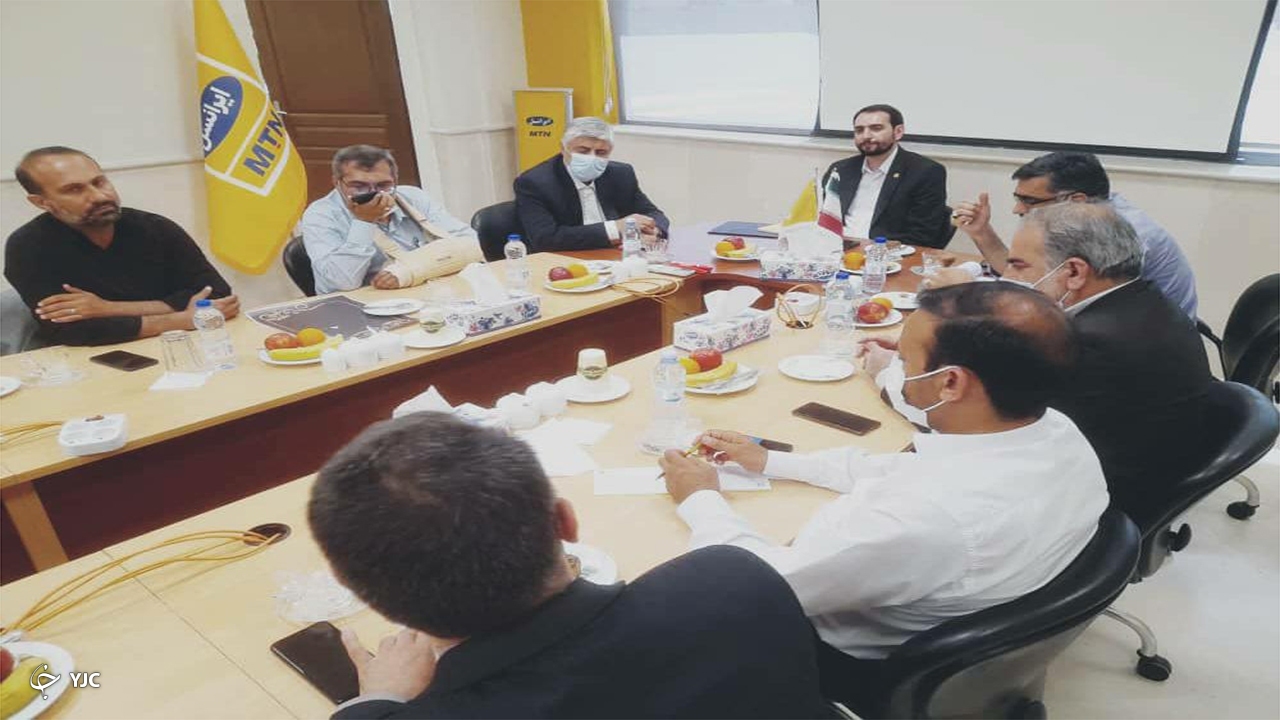 توسعه خدمات ارتباطی روستایی از سوی اپراتورهای مخابراتی ضروری است