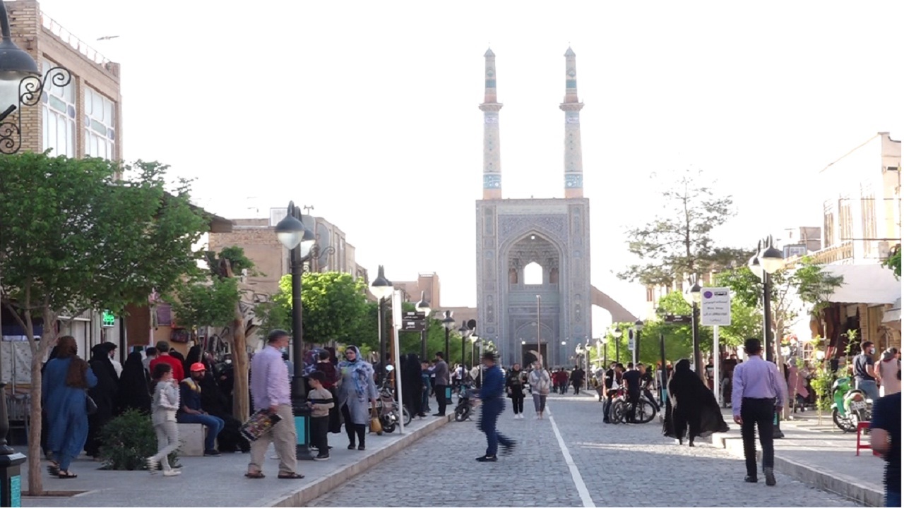 بازدید گردشگران نوروزی از شاهکار معماری یزد